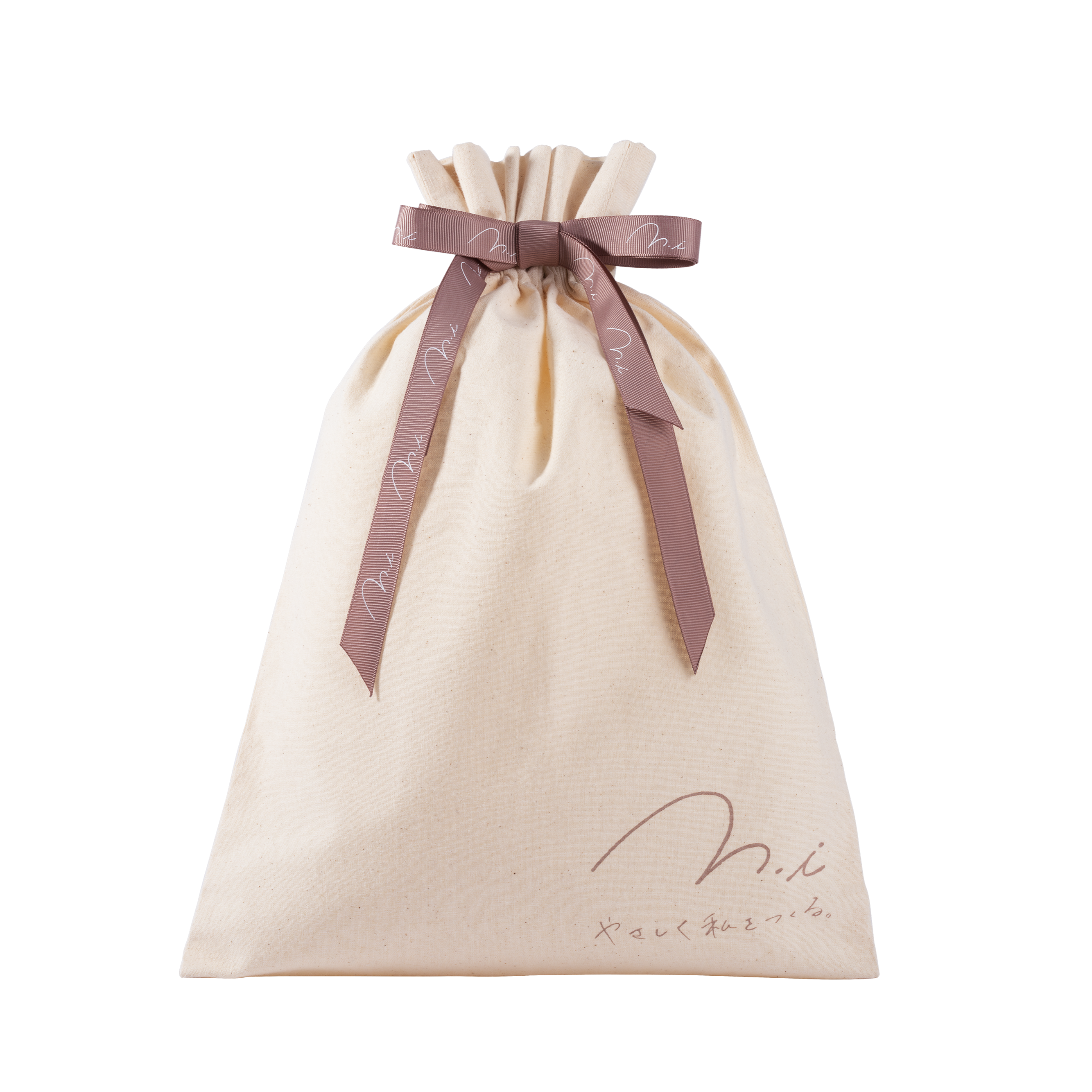 お買い上げ金額が1万円未満の方にも巾着のノベルティをプレゼント!