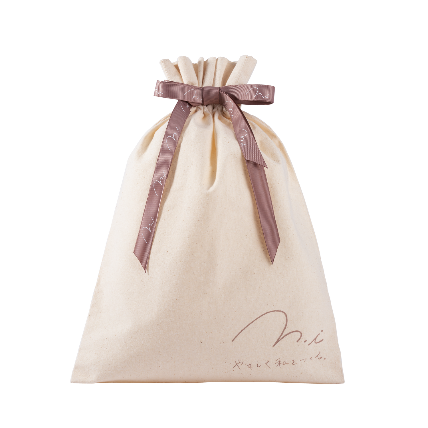 お買い上げ金額が1万円未満の方にも巾着のノベルティをプレゼント！